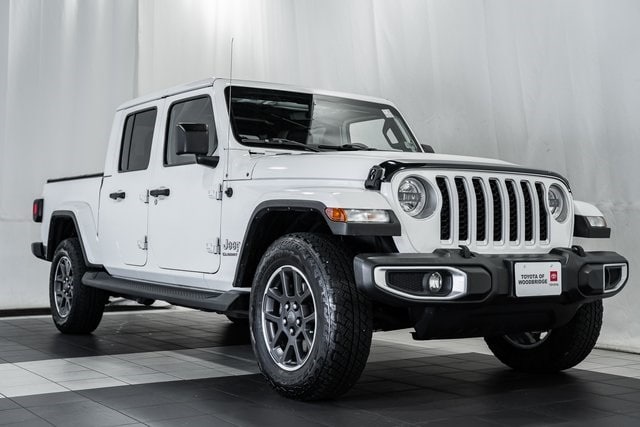 2021 Jeep Gladiator Overland's photo