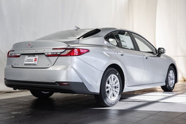 2026 Toyota Camry LE photo 4