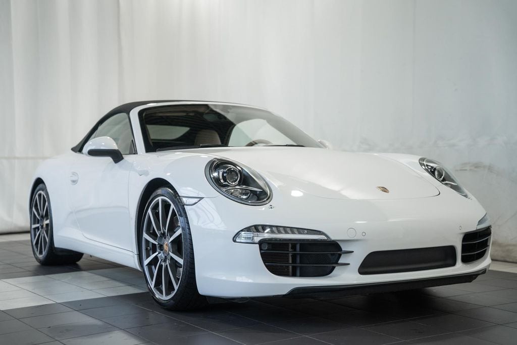 2012 Porsche 911 Carrera S Cabriolet's photo