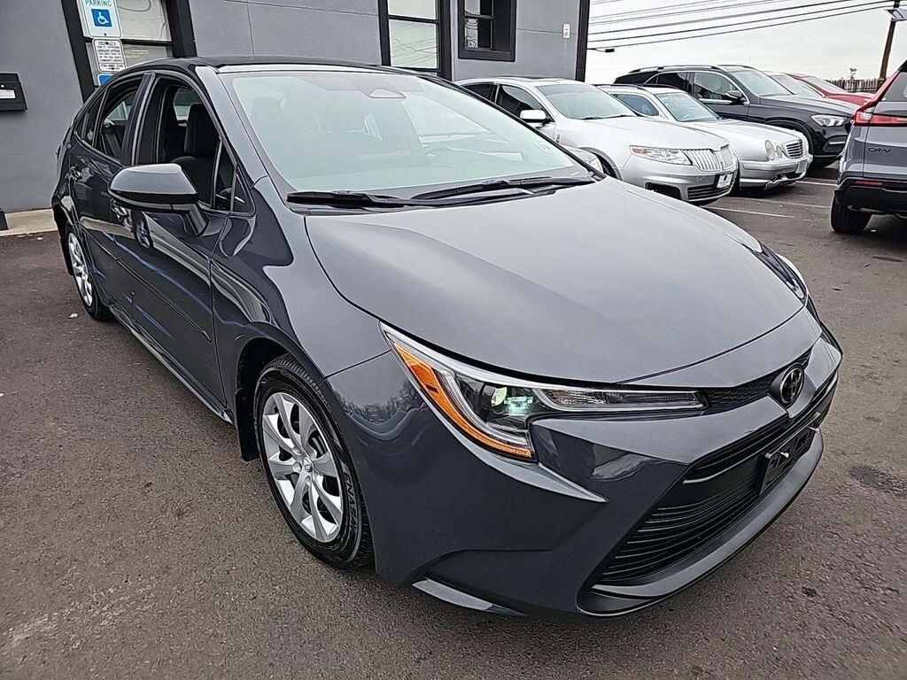 Used 2023 Toyota Corolla LE Sedan