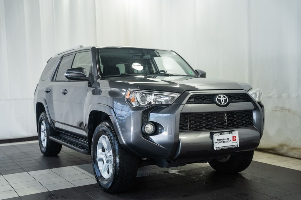 2018 Toyota 4Runner SR5 Premium 4x4 V6's photo
