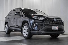 2020 Toyota RAV4 Hybrid XLE SUV