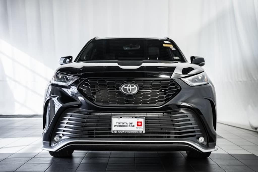 Used 2022 Toyota Highlander XSE SUV
