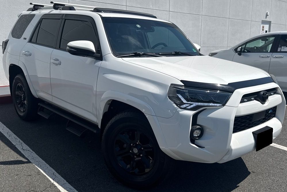 2023 Toyota 4Runner SR5 Premium RWD V6's photo