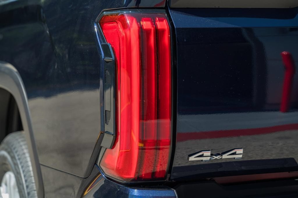 2026 Toyota Tundra SR5 - Photo 8