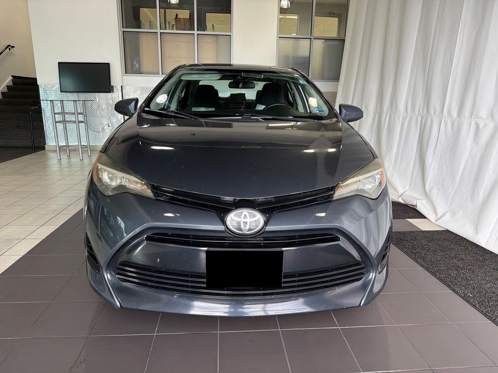 Used 2017 Toyota Corolla LE with VIN 2T1BURHE8HC913334 for sale in Woodbridge, VA