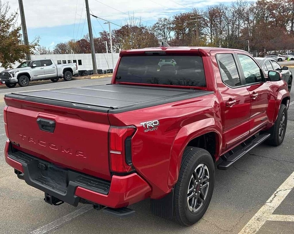 2024 Toyota Tacoma TRD Sport photo 2