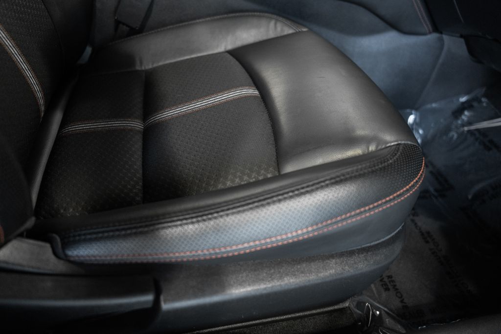 2024 Nissan Altima SR - Photo 30