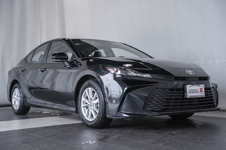 2025 Toyota Camry LE Sedan