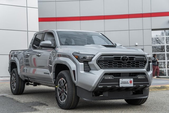 2026 Toyota Tacoma TRD Sport's photo