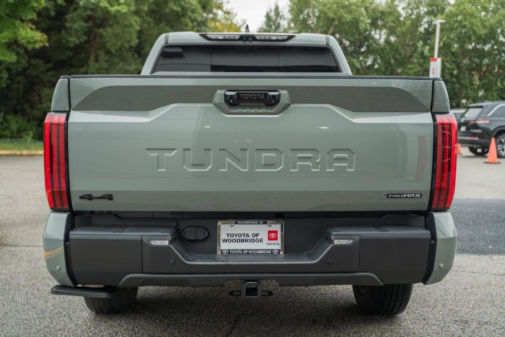 2025 Toyota Tundra Limited - Photo 6