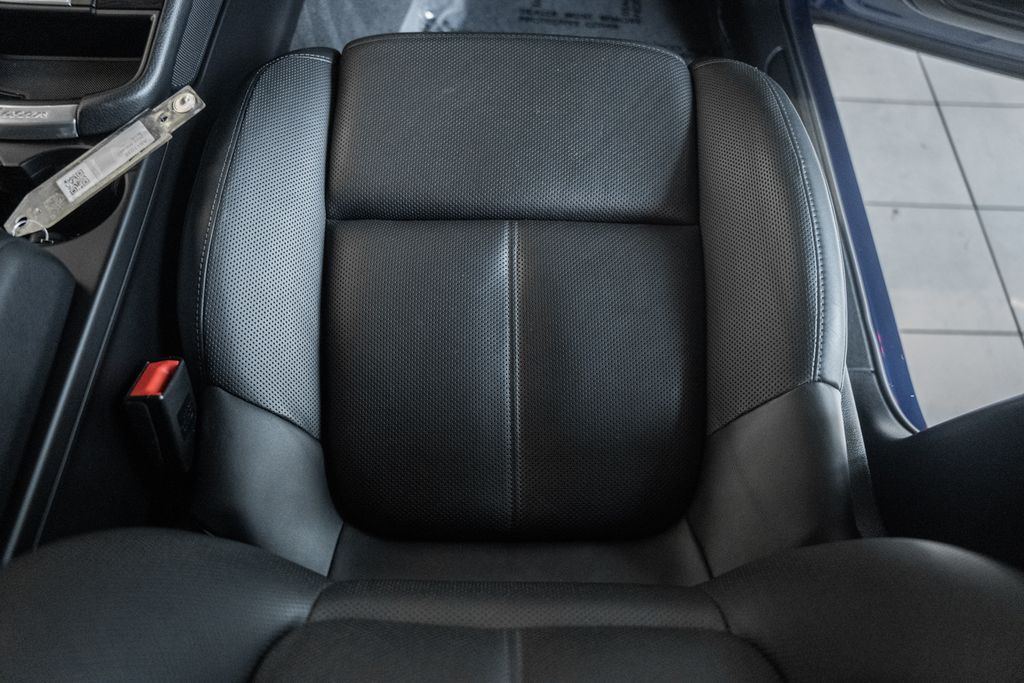 2022 Porsche Macan Base - Photo 28