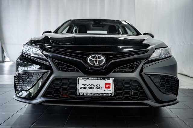 Used 2021 Toyota Camry SE with VIN 4T1G11AK9MU518538 for sale in Woodbridge, VA