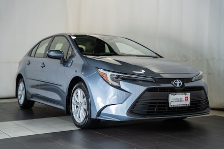 2025 Toyota Corolla Hybrid LE Sedan