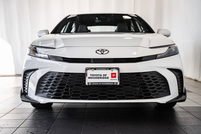 2026 Toyota Camry SE photo 2