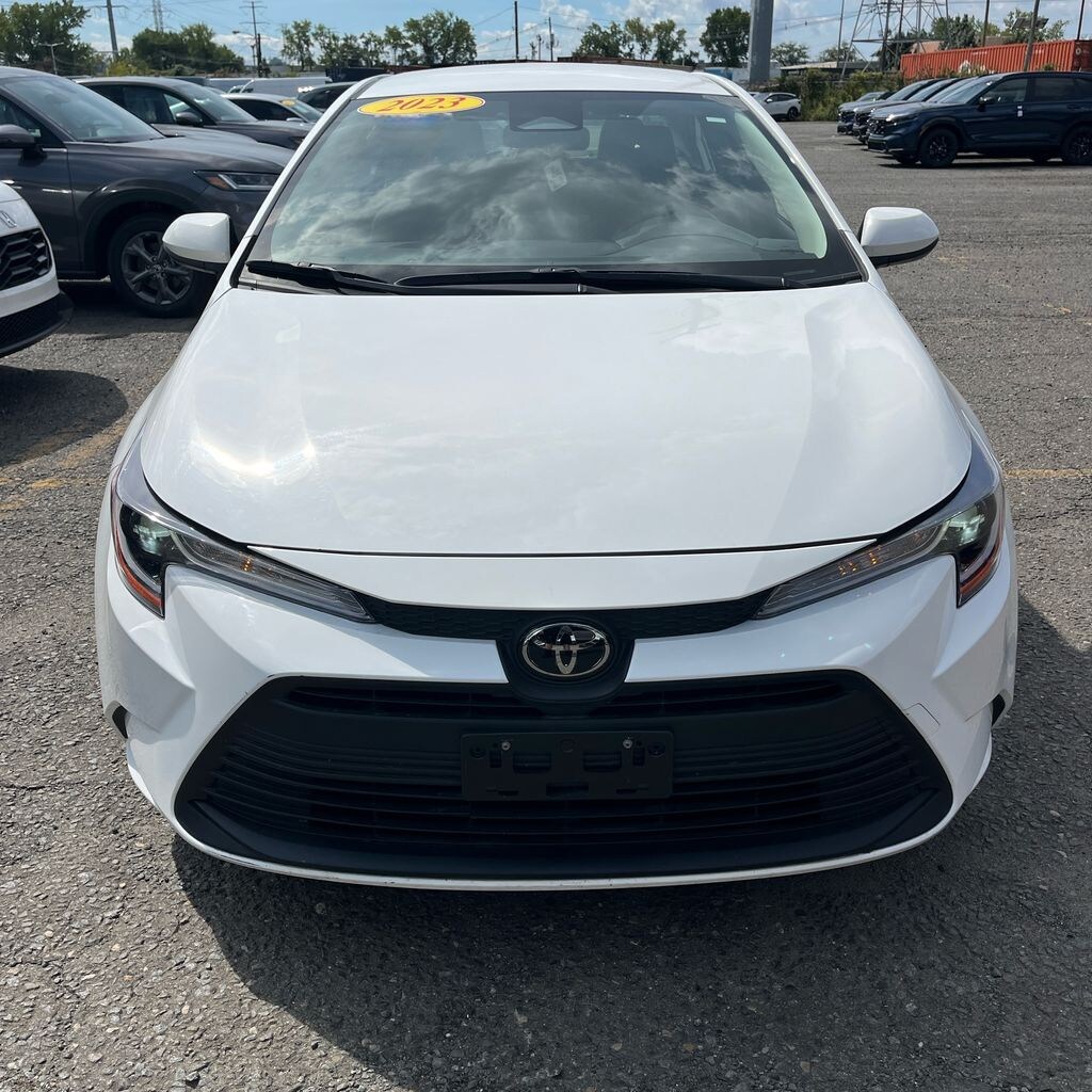 Used 2023 Toyota Corolla LE Sedan