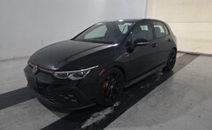 2024 Volkswagen Golf GTI SE Hatchback