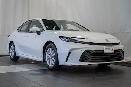 2025 Toyota Camry LE Sedan