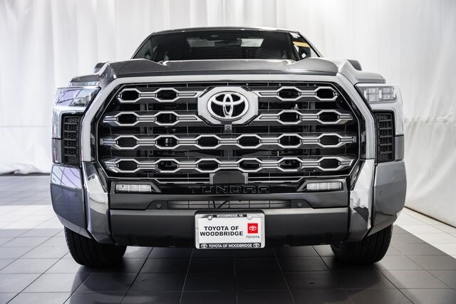 2024 Toyota Tundra Platinum photo 2