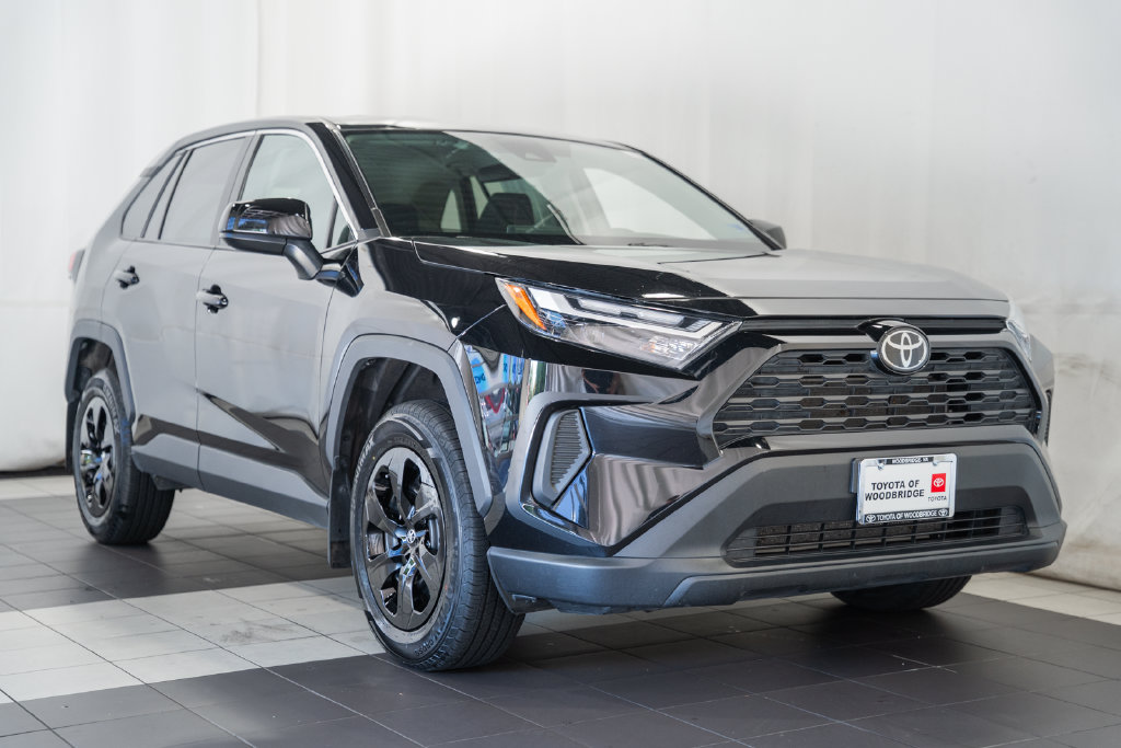 2024 Toyota RAV4 LE SUV