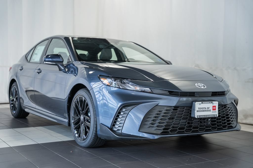 2026 Toyota Camry SE Sedan