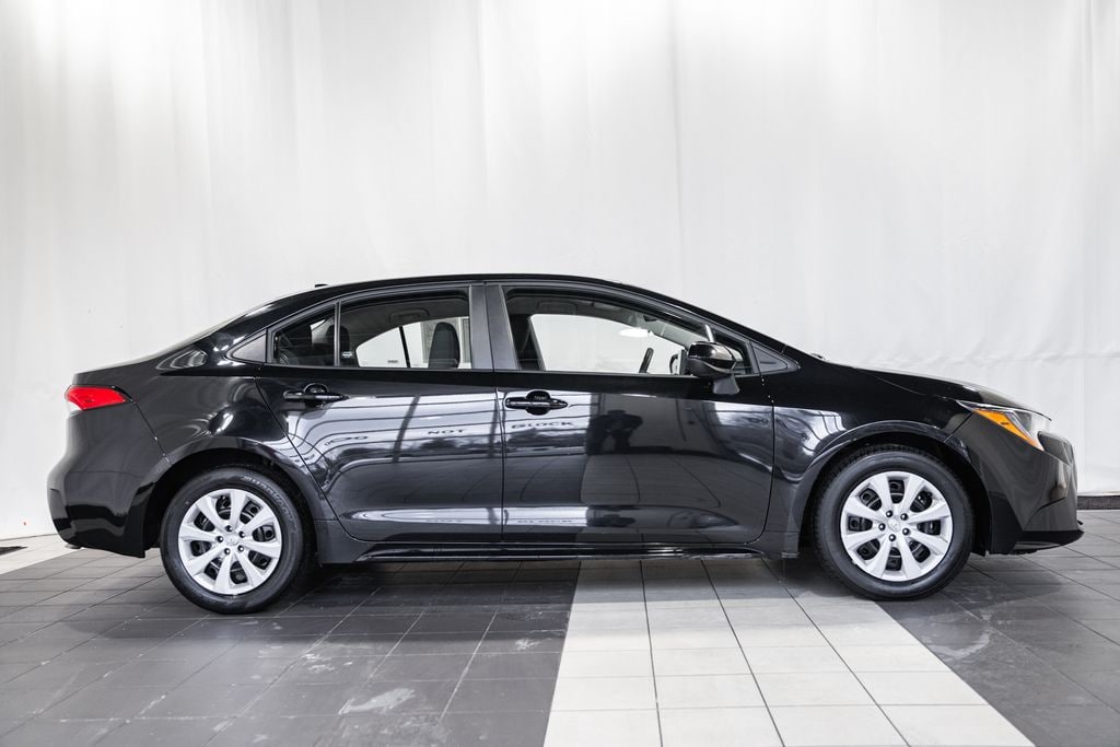 Used 2024 Toyota Corolla LE Sedan