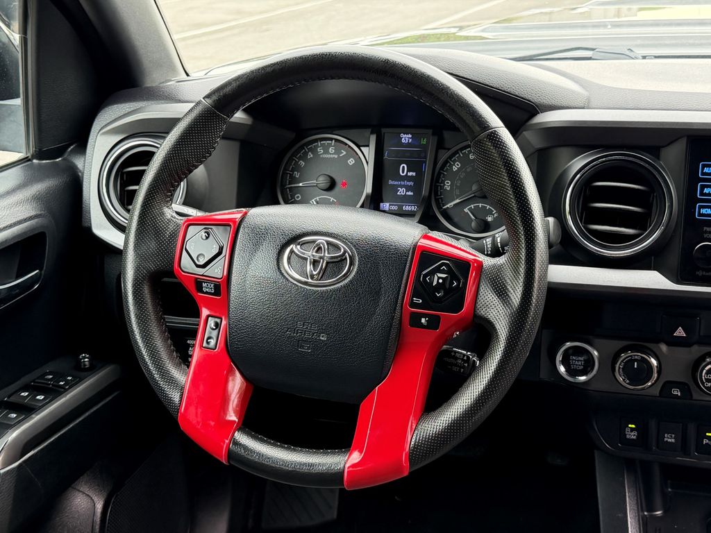2019 Toyota Tacoma TRD Sport - Photo 18