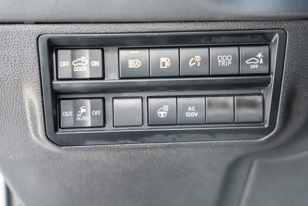 2024 Toyota Tundra Platinum - Photo 46