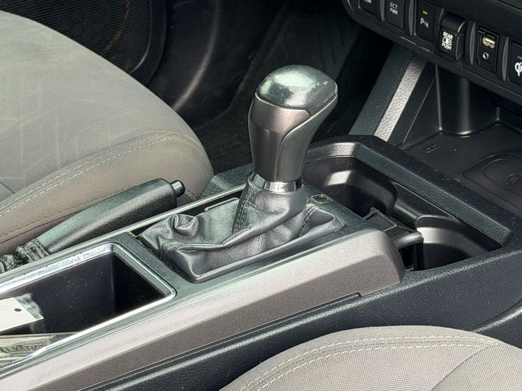 2019 Toyota Tacoma TRD Sport - Photo 10