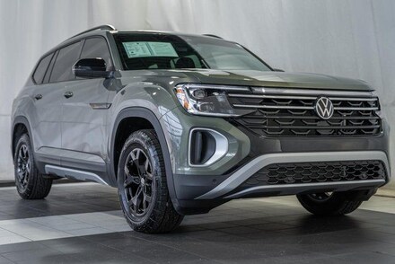 2025 Volkswagen Atlas 2.0T Peak Edition SUV