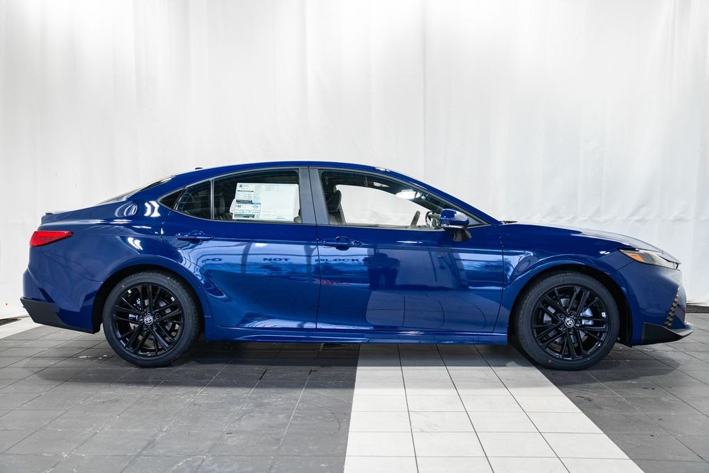 New 2026 Toyota Camry SE Sedan