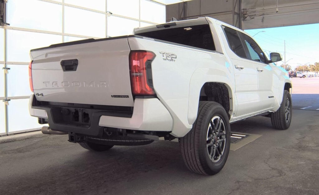 2024 Toyota Tacoma TRD Sport photo 4