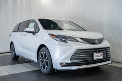 2026 Toyota Sienna Platinum Van Passenger Van