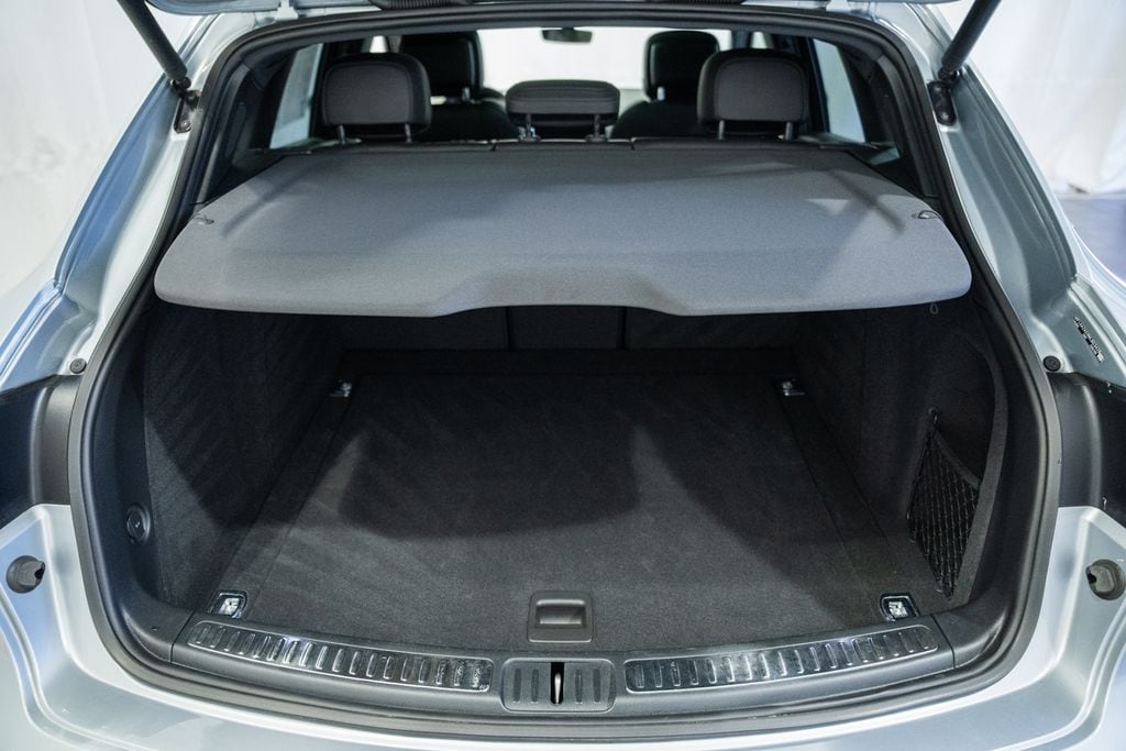 2022 Porsche Macan Base - Photo 8