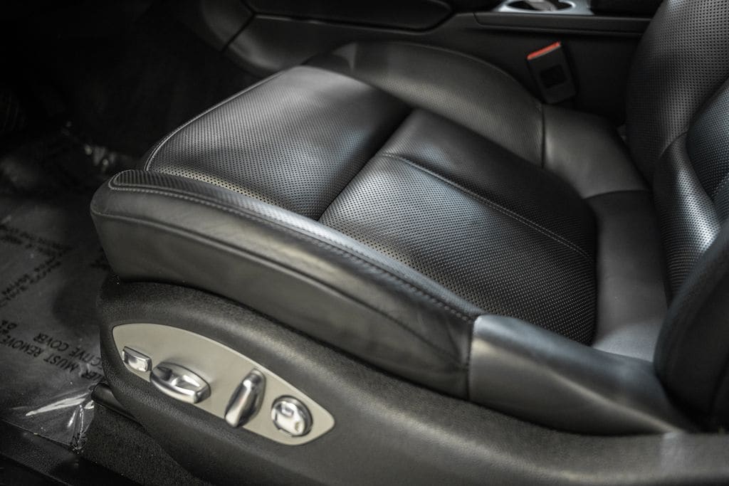 2022 Porsche Macan Base - Photo 34
