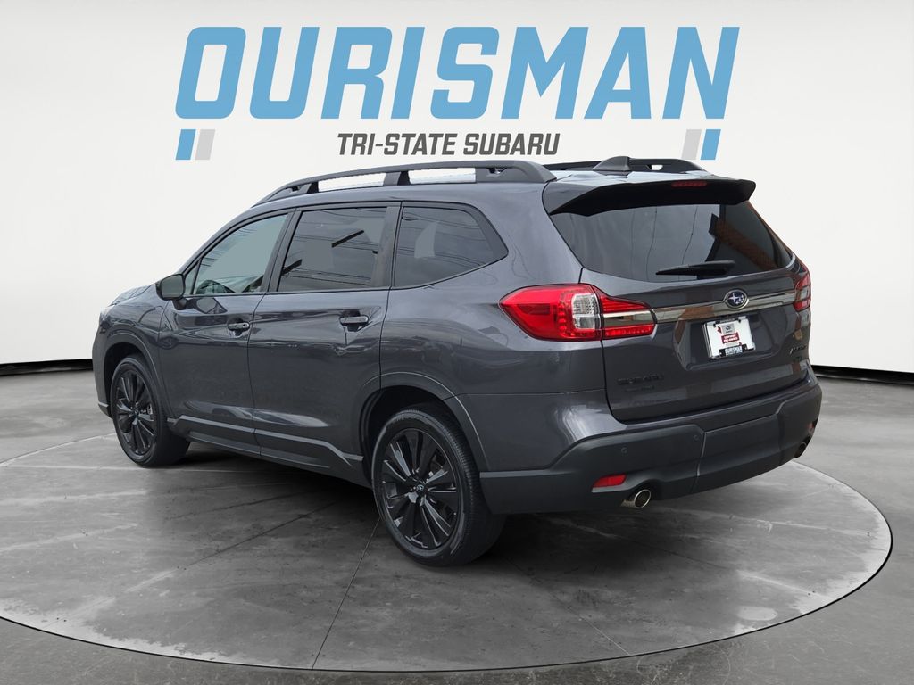2022 Subaru Ascent Onyx Edition photo 4