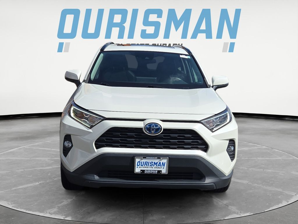 2021 Toyota RAV4 Hybrid XLE Premium photo 2