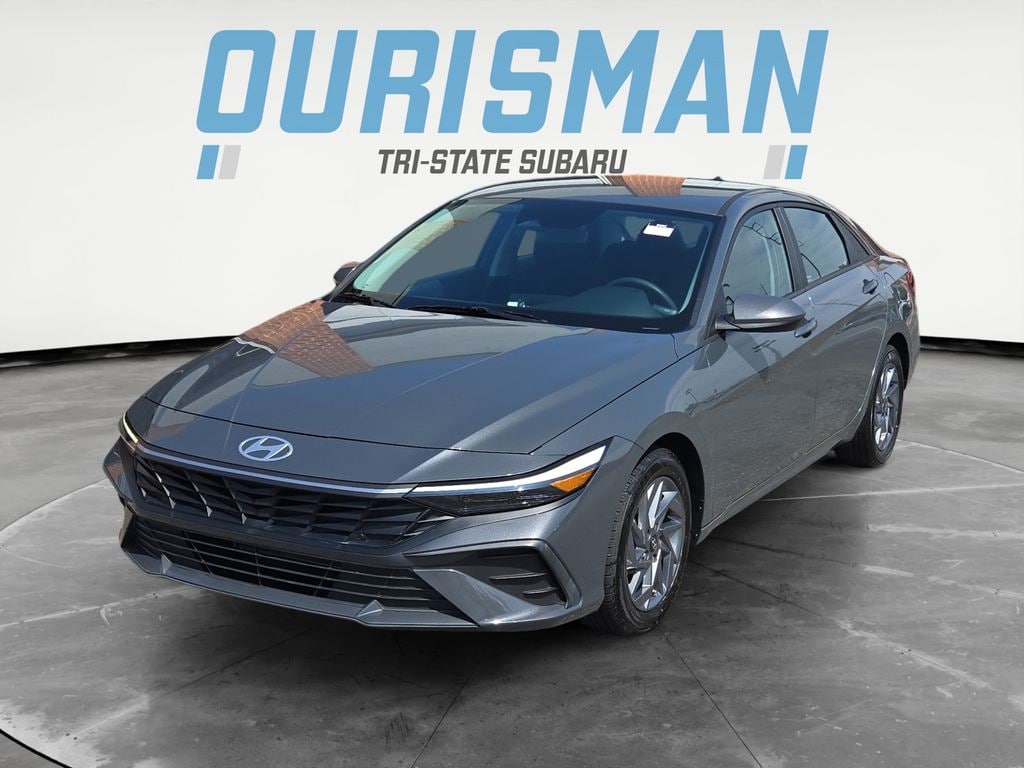 Used 2024 Hyundai Elantra SEL Sedan