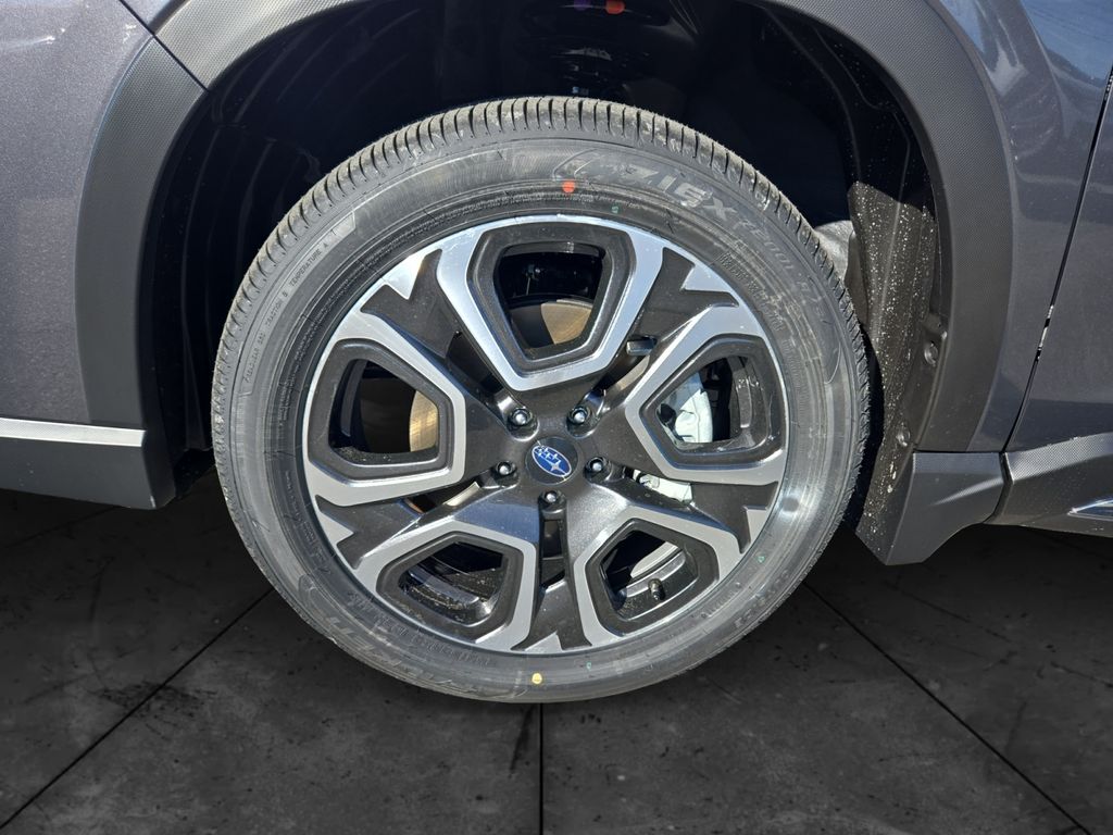 2026 Subaru Ascent Limited - Photo 14