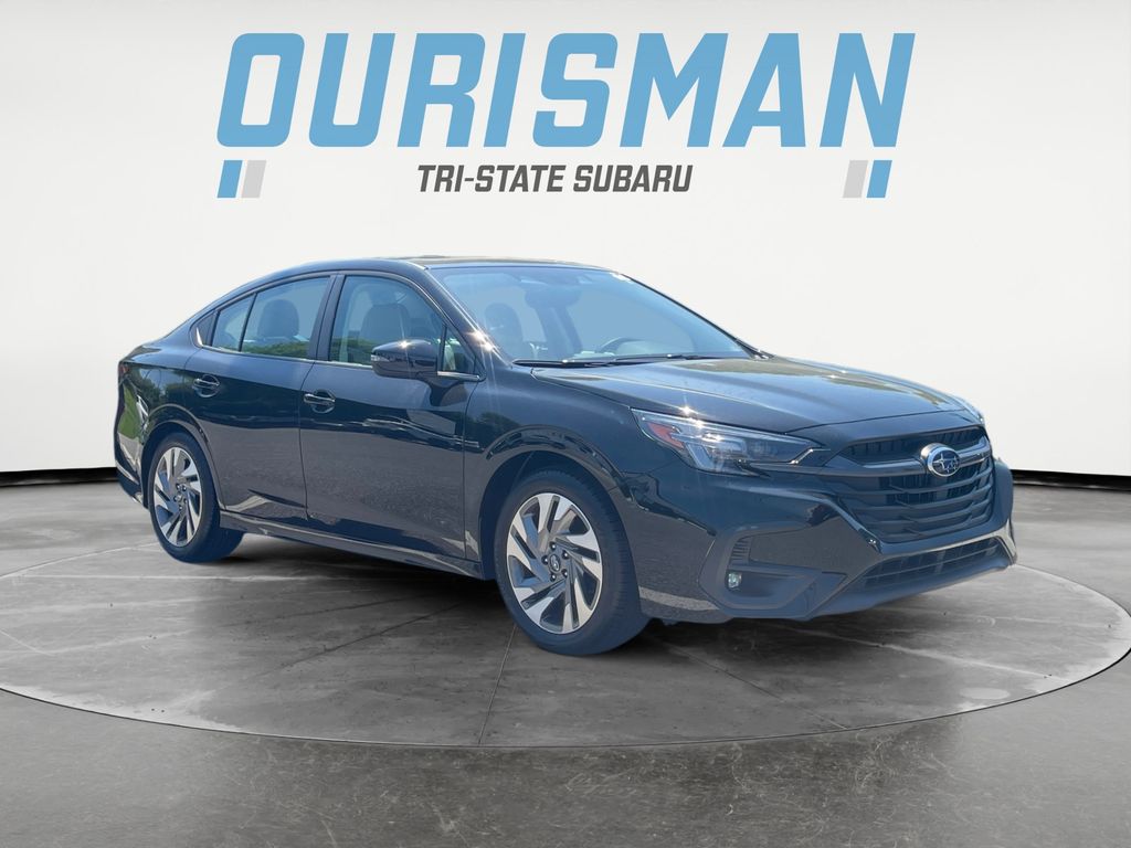 2025 Subaru Legacy Premium's photo