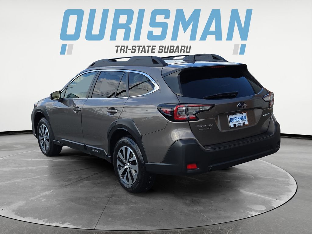 2024 Subaru Outback Premium photo 3