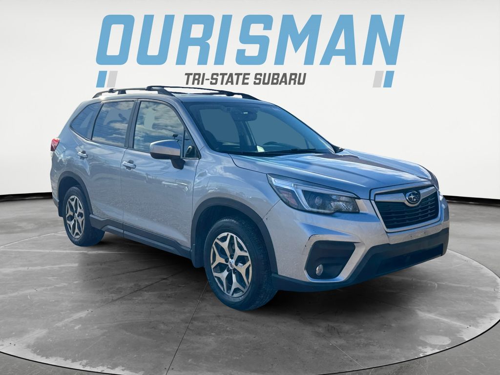 2021 Subaru Forester Premium's photo