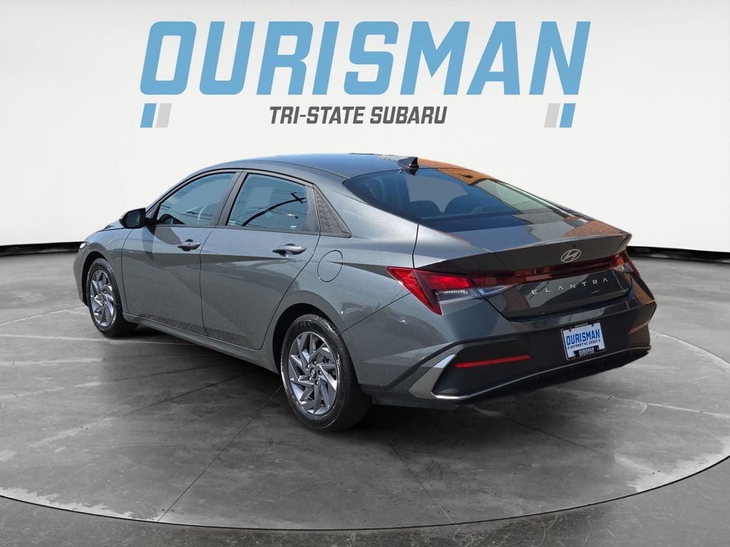 Used 2024 Hyundai Elantra SEL Sedan