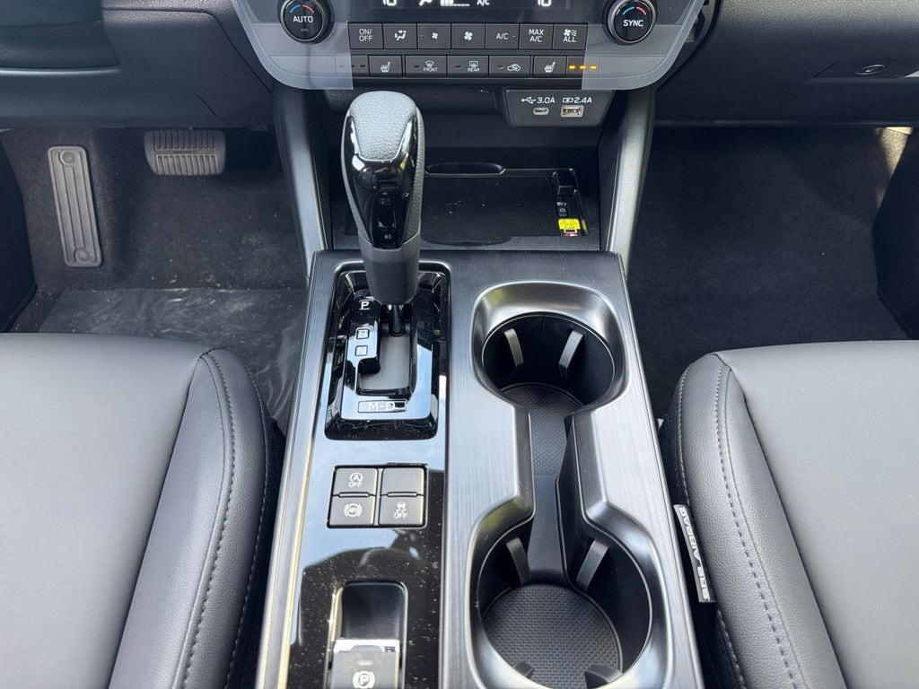 2026 Subaru Outback Premium - Photo 11