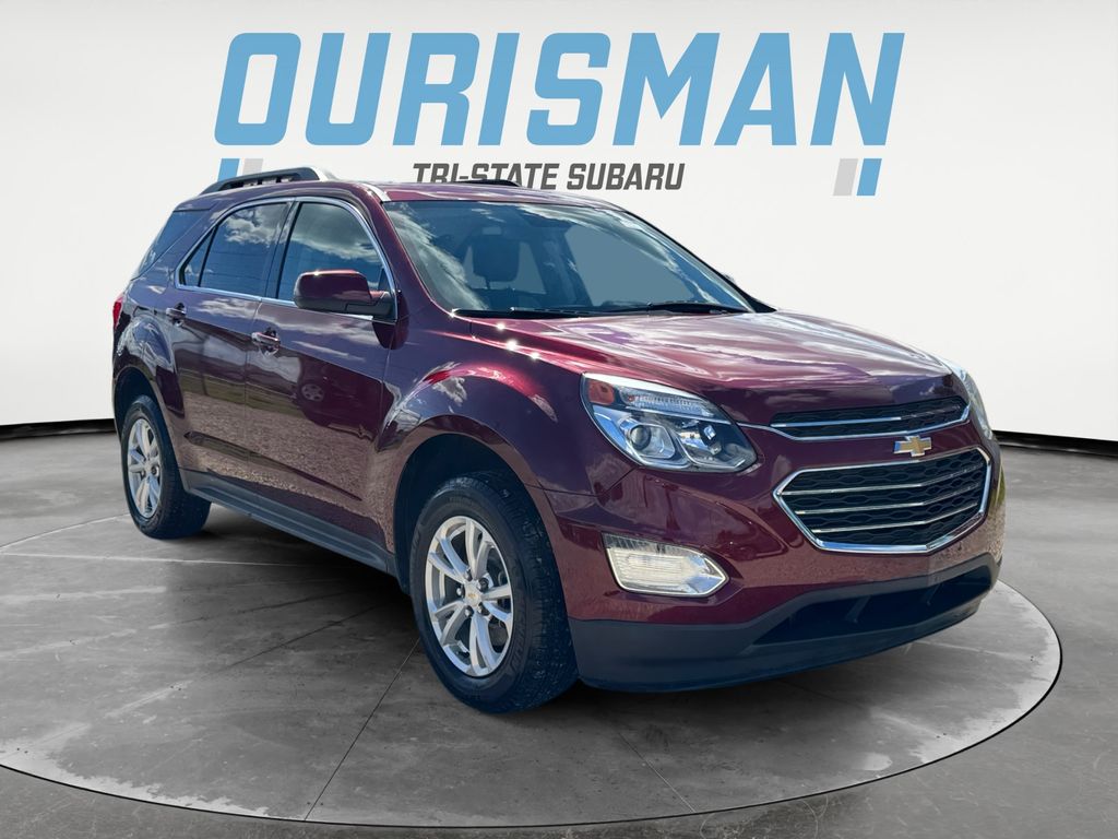 2017 Chevrolet Equinox LT's photo