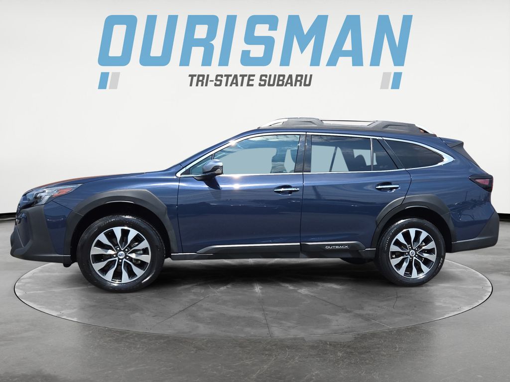 2024 Subaru Outback Touring photo 2