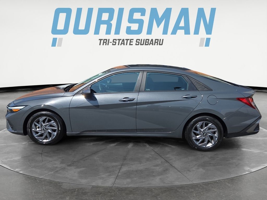 Used 2024 Hyundai Elantra SEL Sedan