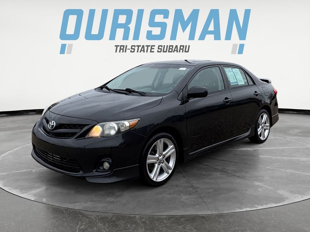 Used 2013 Toyota Corolla S with VIN 2T1BU4EE0DC078766 for sale in Newark, DE