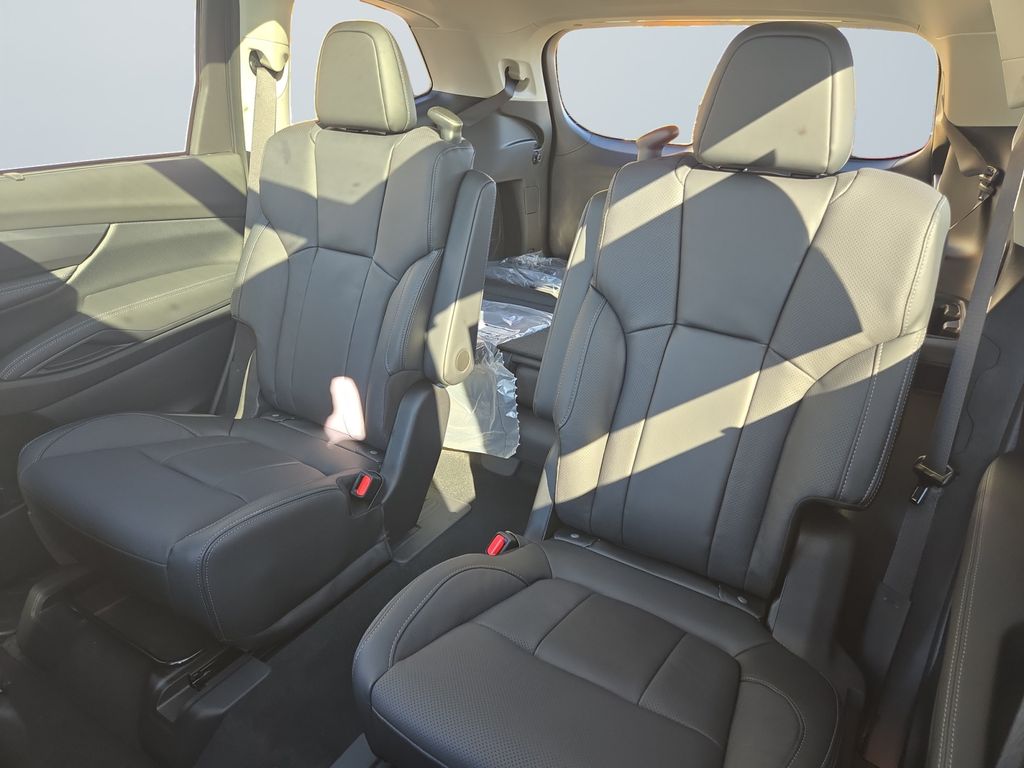 2026 Subaru Ascent Limited - Photo 13