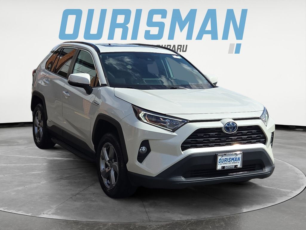 2021 Toyota RAV4 XLE Premium